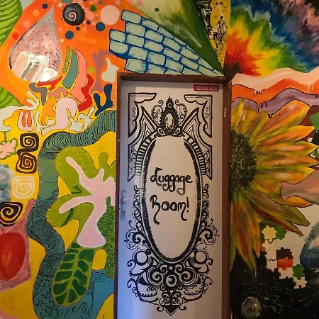 Urban Elephants 호스텔