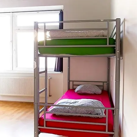 Hostel Urban Elephants Pressburg