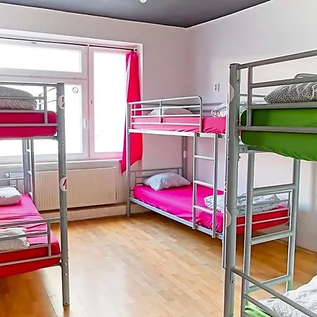 Hostel Urban Elephants Pressburg